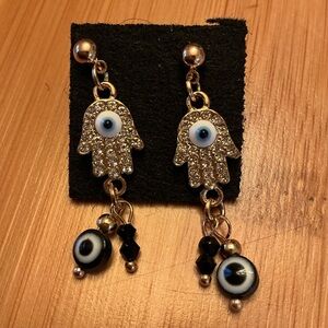 Beautiful pair of unique earrings!  
Brand New!